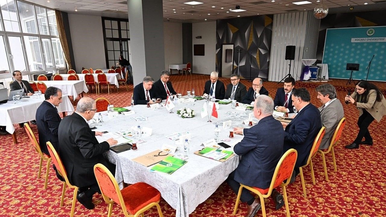 BŞEÜ, MARMARAKAF’25 Çalıştayına katıldı