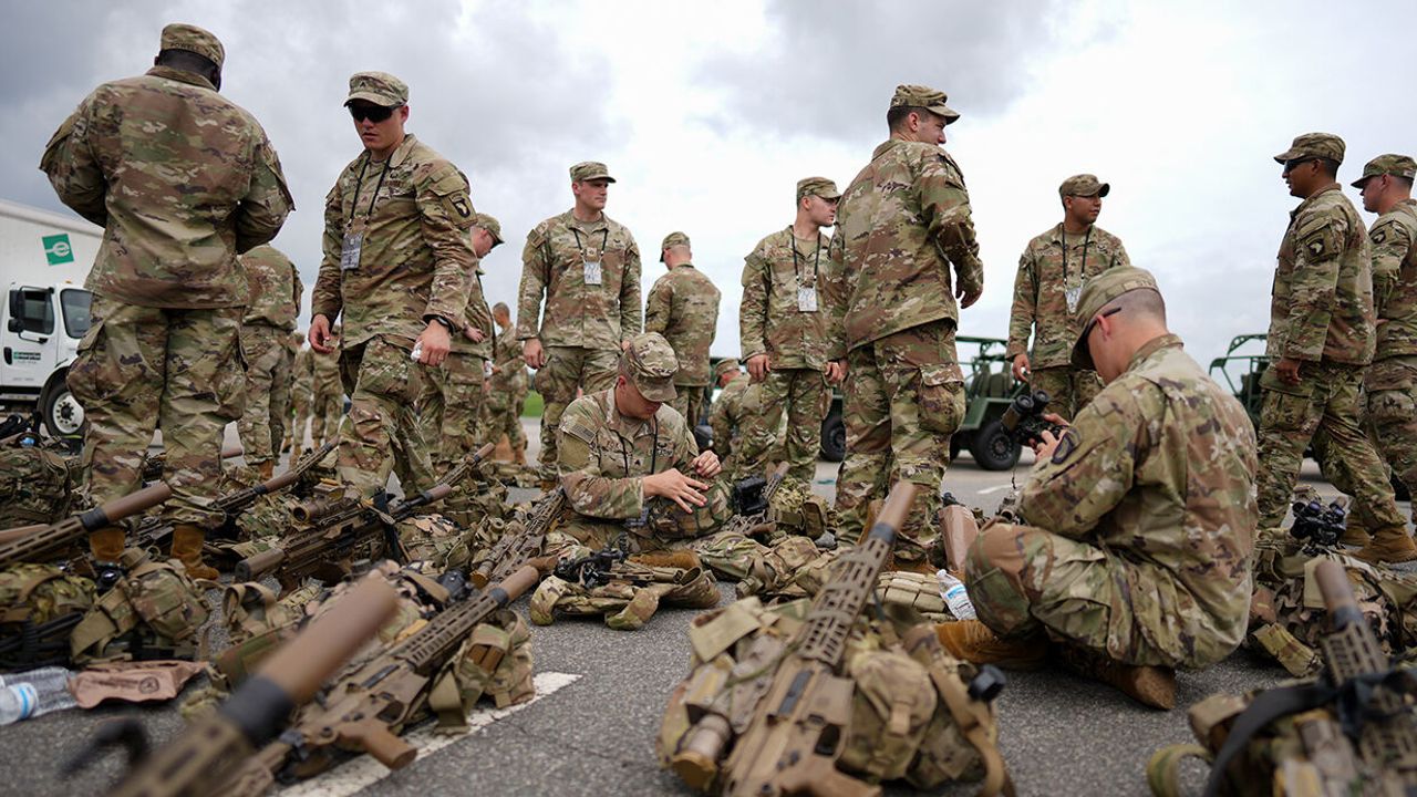 ABD medyası: "Pentagon, Orta Doğu'ya 10 bin kara askeri daha göndermeyi değerlendiriyor"