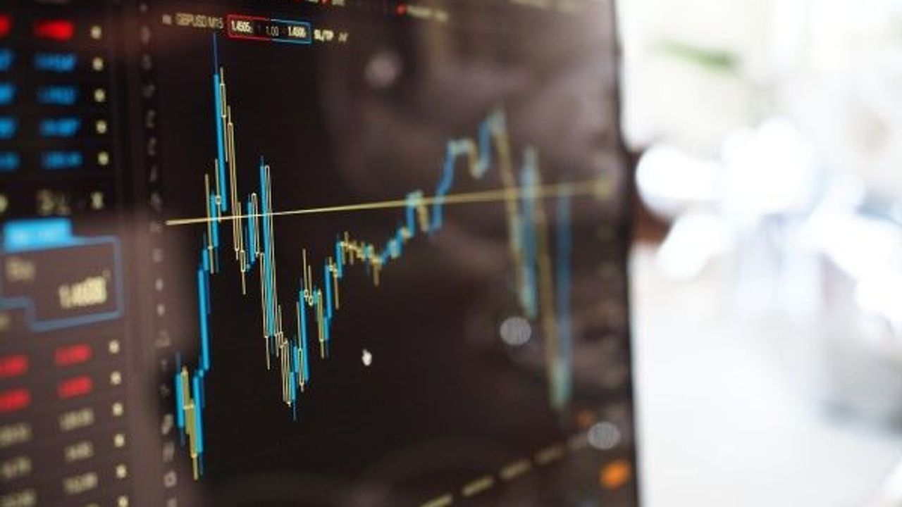 Borsa haftayı 14 bin puanın üzerinde tamamladı