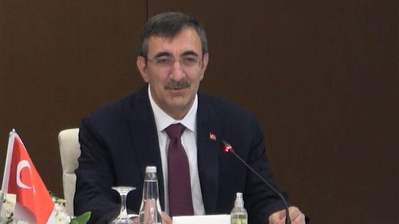 Cumhurbaşkanı Yardımcısı Yılmaz, 2027-2029 Orta Vadeli Programı açıkladı