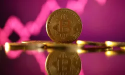 2025’te Bitcoin’in zirve yolculuğuna volatilite eşliği