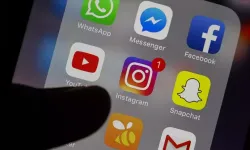 SOSYAL MEDYA DURDU. WhatsApp, Facebook ve Instagram Çalışmıyor.