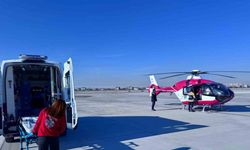 Hamile kadın ambulans helikopter ile Van’a getirildi