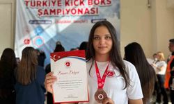 Kick Boks Türkiye Şampiyonası’nda Niğde’ye 3 madalya