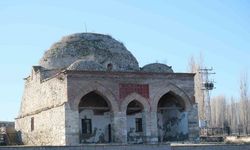 Tarihi Anadolu Selçuklu Camii yenileniyor