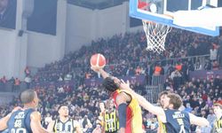 Basketbol ING Erkekler Türkiye Kupası: Fenerbahçe: 89 - Galatasaray: 74