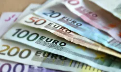 Euro'da bir ilk 40 lira oldu