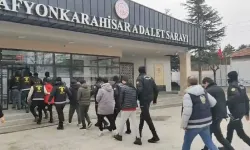 4 Milyar Dolarlık Vurgun! 8 İlde Dev Operasyonla Çete Çökertildi