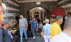 Diyarbakır’da Tarihi Dönemeç: PKK’nın Fesih Kararı Bölge Halkında Umut Yarattı