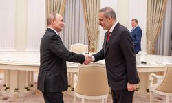 MOSKOVA'DA KRİTİK ZİRVE; Dışişleri Bakanı Fidan, Rusya Devlet Başkanı Putin ile bir araya geldi