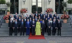 Cumhurbaşkanı Erdoğan, NATO liderleri aile fotoğrafına katıldı