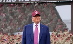 Trump Askerleri Arkasına Alarak Konuştu: Göçmen Protestolarına Sert Mesajlar!