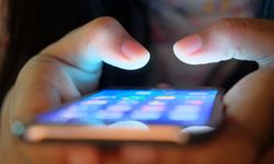 Cep Telefonunuzdaki Gizli Ajan: Popüler Uygulamalar Kişisel Verileri Tehdit Ediyor