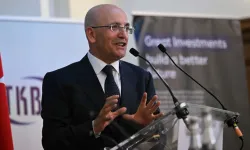 Şimşek Londra’da Ekonomik Güveni Tazeledi: Enflasyonda Kalıcı Düşüş Vurgusu