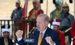 Ahlat’ta Tarih Diriliyor, Liderlik Şekilleniyor: Bin Yıllık Mirasın Kalbinde Yeni Türkiye Vizyonu