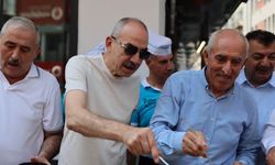 Aydemir’den vatandaşlara aşure ikramı