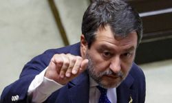 Salvini:(Macron’a) İstiyorsan miğferini ve tüfeğini alıp Ukrayna’ya gidebilirsin"