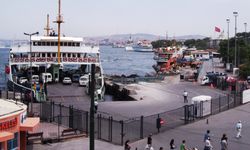 Tarihi Yarımada’da Ulaşım Devrimi: Sirkeci İskelesi Yenikapı’ya Taşınıyor, Otobüs Şeritleri Geliyor