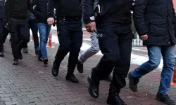 Rüşvet karşılığı hükümlülerin dosyalarında usulsüzlük yapan adliye personeline operasyon: 22 gözaltı