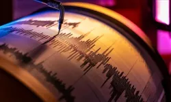 Son Dakika: Ege Denizinde 4,8 büyüklüğünde deprem