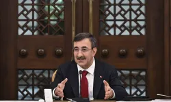 Cumhurbaşkanı Yardımcısı Yılmaz: "Ekim ayında yıllıklandırılmış cari açık 22 milyar dolar olarak gerçekleşmiştir"