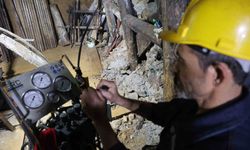 Yerin 700 metre altında zorlu mücadele