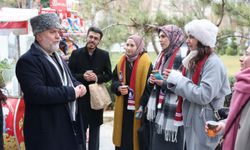 EĞİTİM-BİR-SEN’den ek atama bekleyen öğretmen adaylarının eylemine destek