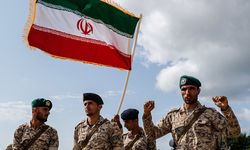 İran’dan Hürmüz Boğazı çevresinde askeri tatbikat duyurusu