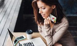 Türkiye’de Kartlı Alışverişler 2025’te Güçlü Büyümesini Sürdürdü