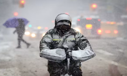 ABD’de kar fırtınası hayatı durma noktasına getirdi