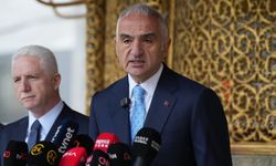 Bakan Ersoy açıkladı: "Ayasofya’da süreç devam ediyor, Sultanahmet’te çalışmalar tamamlandı"