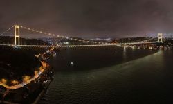 Fatih Sultan Mehmet Köprüsü kanser hastası çocuklar için sarıya büründü