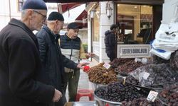 Hurma tezgahlarında ’İsrail’ hassasiyeti! İsrail hurma ticaretini kimler yapıyor neden ülkemize getiriliyor!