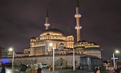 İstanbul’da Berat Kandili dualarla idrak edildi