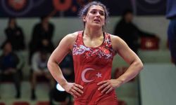 Nesrin Baş’tan bronz madalya
