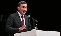 Siyasilerden yeni atanan Bakanlara tebrikler