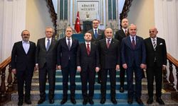 Bakan Gürlek: "10 yılı doldurmayan bir hakim, ticaret mahkemesi başkanı olmayacak"