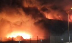 Kadirli OSB’de tavuk fabrikasında yangın: Ekipler müdahale ediyor