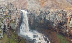 Muş’ta kar sularının erimesi ile şelale ve akarsular coştu