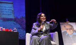 Türk sinema Sultanı Türkan Şoray "set için köyü yaktık, davul zurnayla uğurladılar"