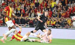 3 puanı 3 golle aldı! Galatasaray deplasmanda hata yapmadı