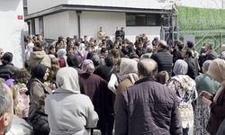 Ataşehir’de ortaokulda zehirlenme iddiası: Çok sayıda öğrenci hastaneye kaldırıldı