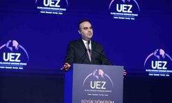 Bakan Kacır: "Türkiye başka hiçbir ülkenin başaramadığı bir ihracat kabiliyeti seviyesine erişti"