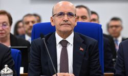 Bakan Şimşek: "İhracatımız yıllık yüzde 6,4 geriledi"