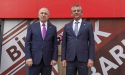CHP Genel Başkanı Özel’den Zafer Partisi Genel Başkanı Özdağ’a ziyaret