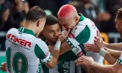 Konyaspor Ziraat Türkiye Kupası Zaferi. Fenerbahçe'yi uzatmalarda penaltı golüyle eledi