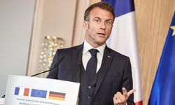 Macron, İranlı yetkililerle Hürmüz Boğazı’nı görüşecek