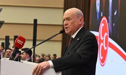 MHP Lideri Bahçeli, İbrahim Tatlıses’i hastanede ziyaret etti