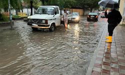 Aydın için kuvvetli yağış uyarısı: 12 ilçe için alarm verildi