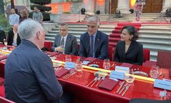 Bakan Ersoy: "İstanbul tarih boyunca yalnızca bir şehir değil, tasarımın, mimarinin ve zanaatın merkezi olmuştur"